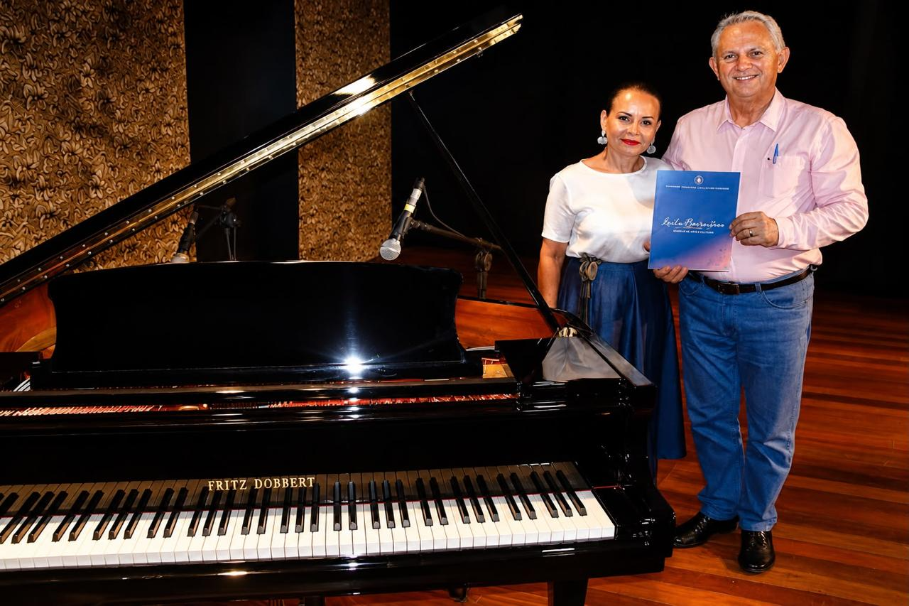 Piano de cauda adquirido para o Projeto Fundação Cultural de Ji-Paraná
