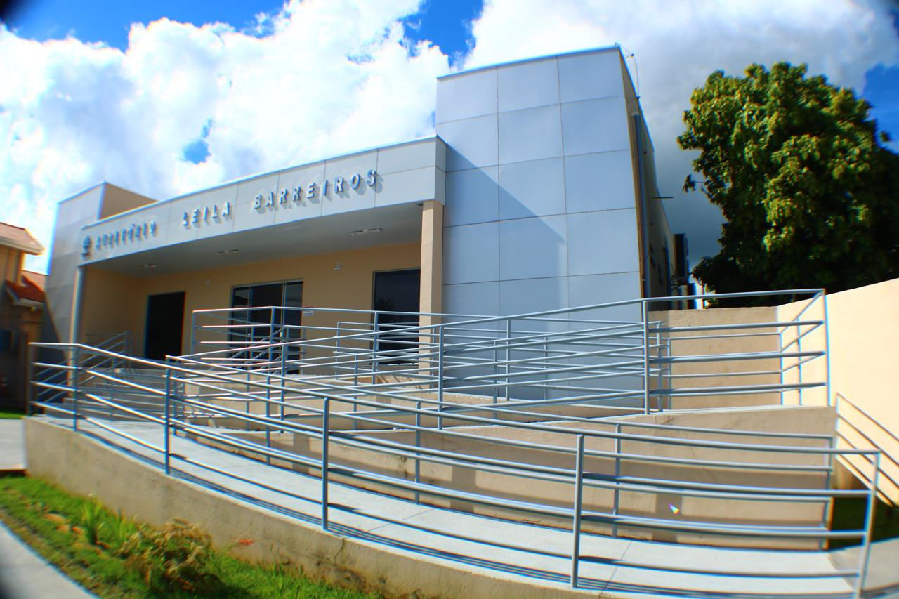 Rampa de acessibilidade do Auditório Leila Barreiros